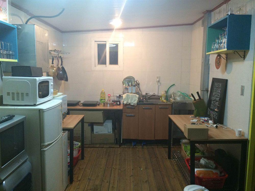 Sinchon Sisters Hostel Seoul Luaran gambar